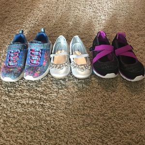 Girls size 11 sketchers